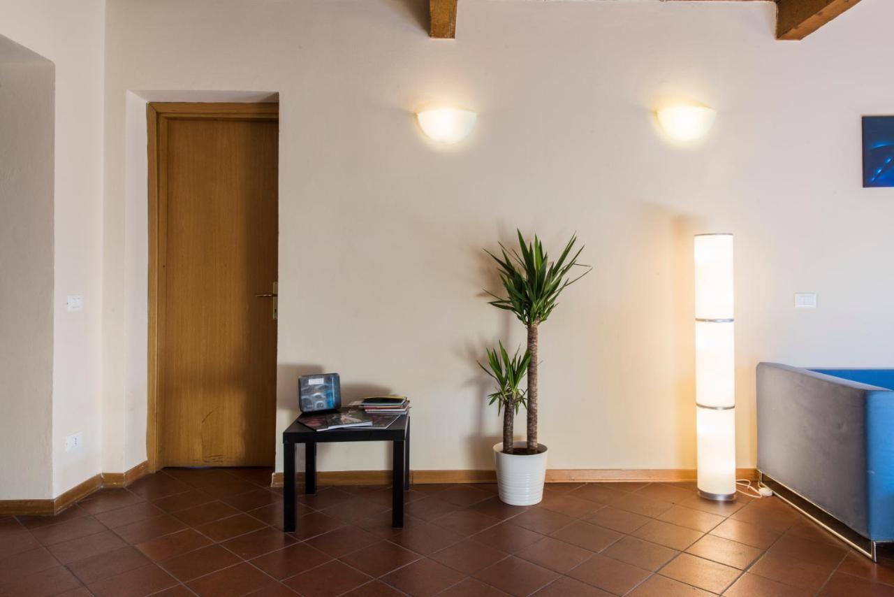 Arco Antico Apartment Pisa Bagian luar foto